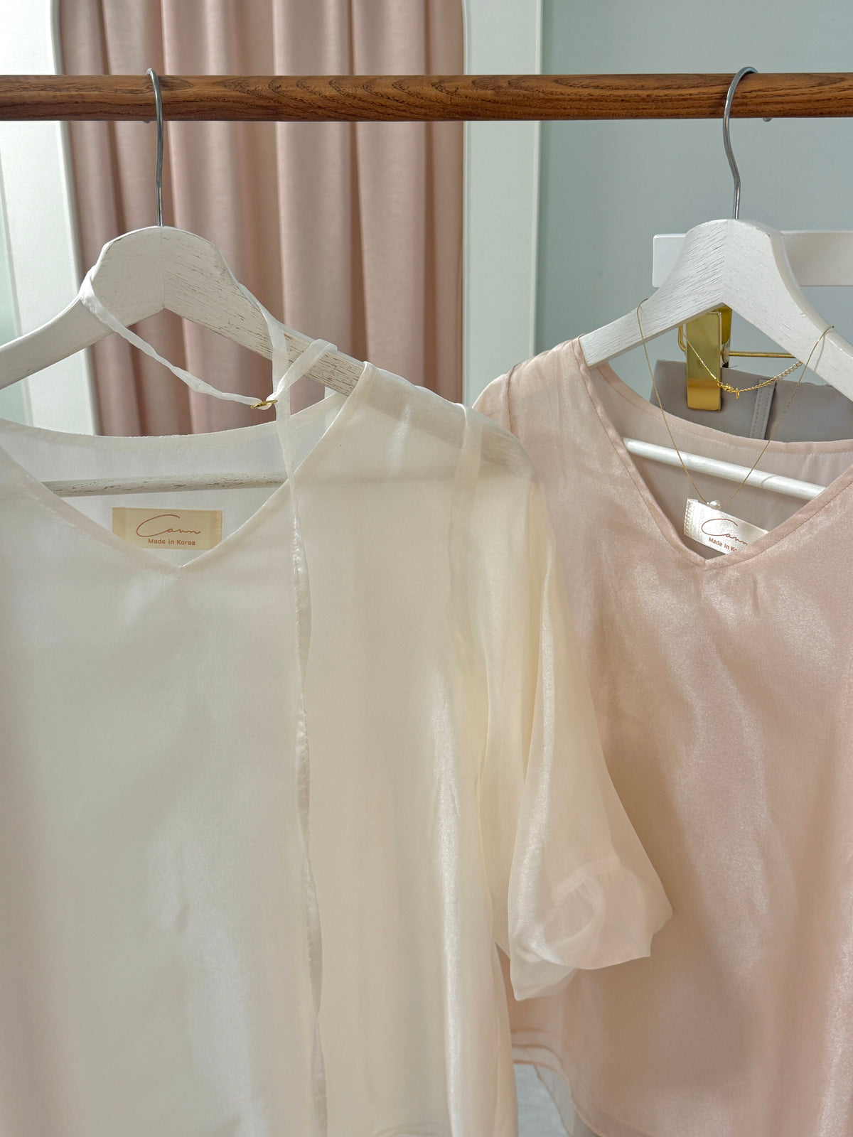 < M A D E > Breezing Organza Sheer Blouse