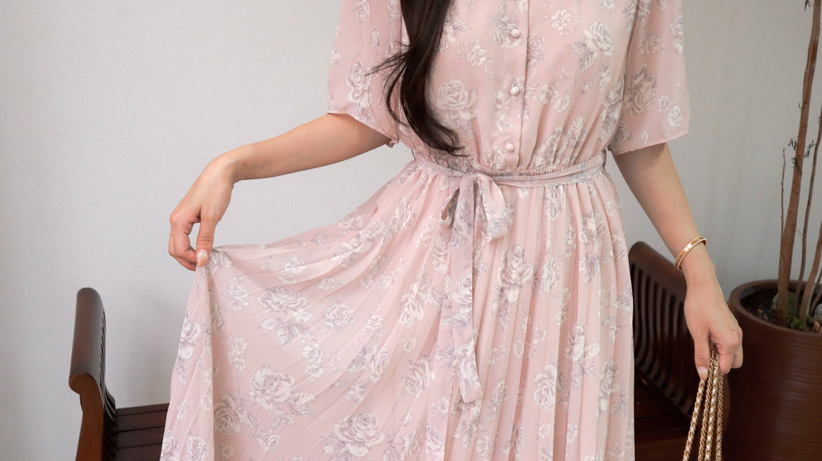 The Curio Dress