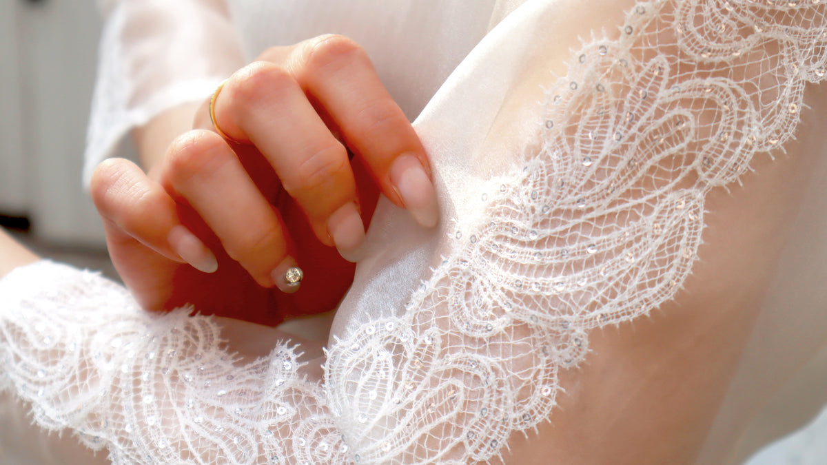< M A D E > The Lustrous Lightly Blouse