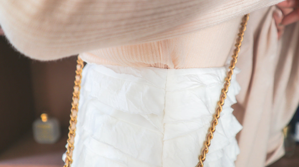 Whipped Vanila Crepe Mini Skirt