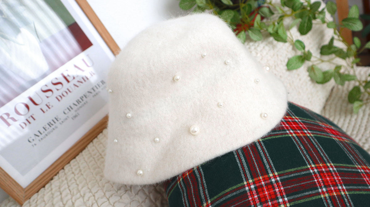 Snowy Days Woollen Hat