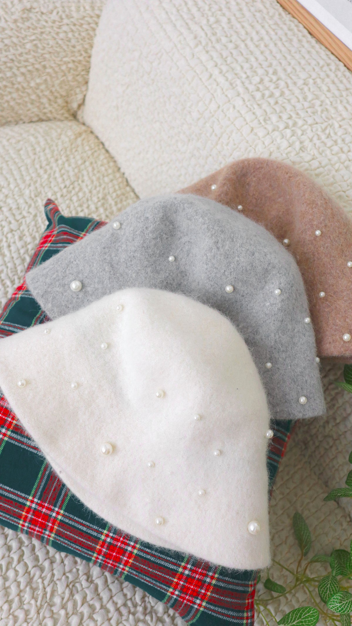 Snowy Days Woollen Hat