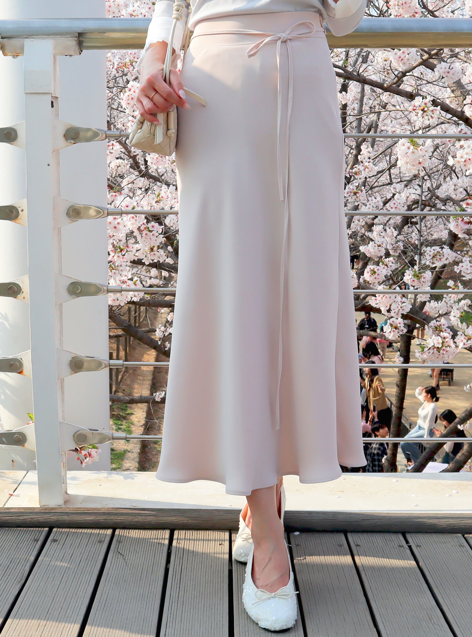 CLOTHES – CAVN