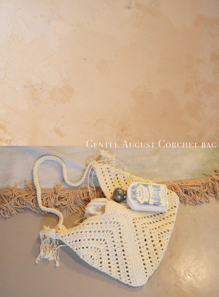 Gentle August Corchet bag