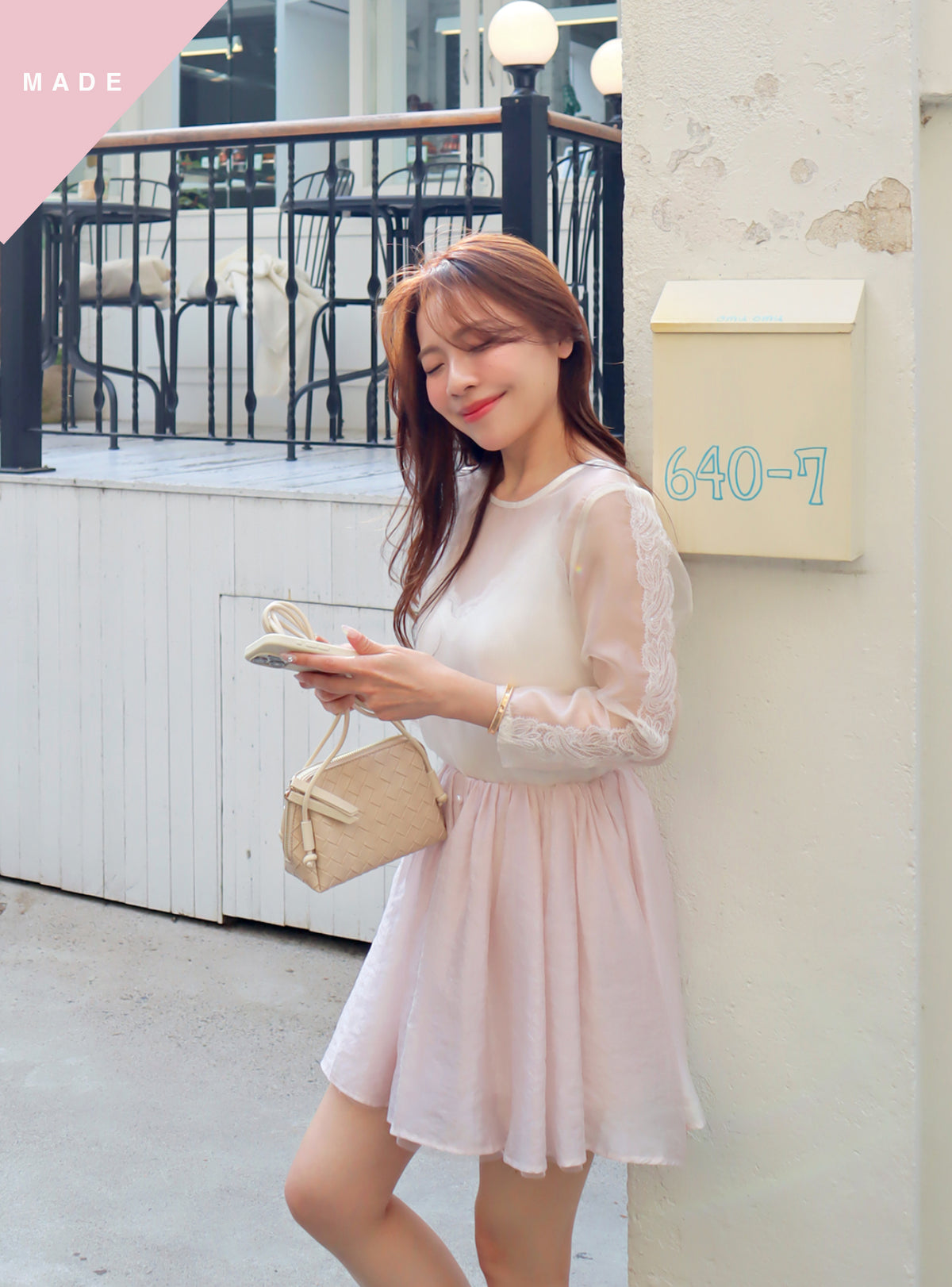 < M A D E > The Lustrous Lightly Blouse