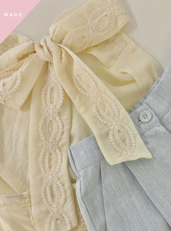 < M A D E > Flair Halter Neck Top