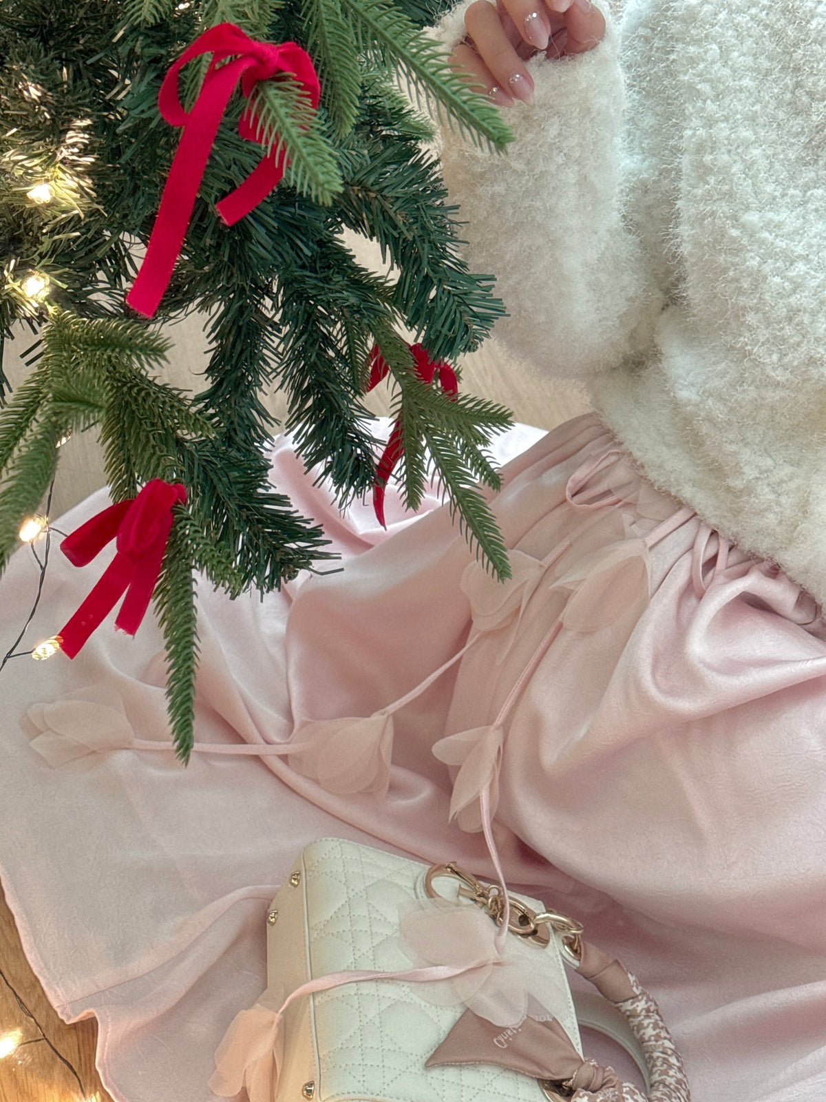 < M A D E > Petals Rain Satin Skirt